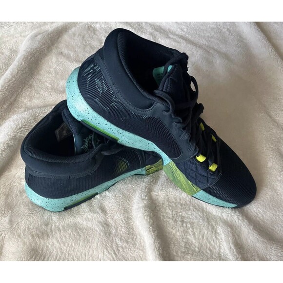 NEW Nike LeBron Witness 8 Basketball Shoes Bright Green Navy FB2239-402 Size 18 main image 6